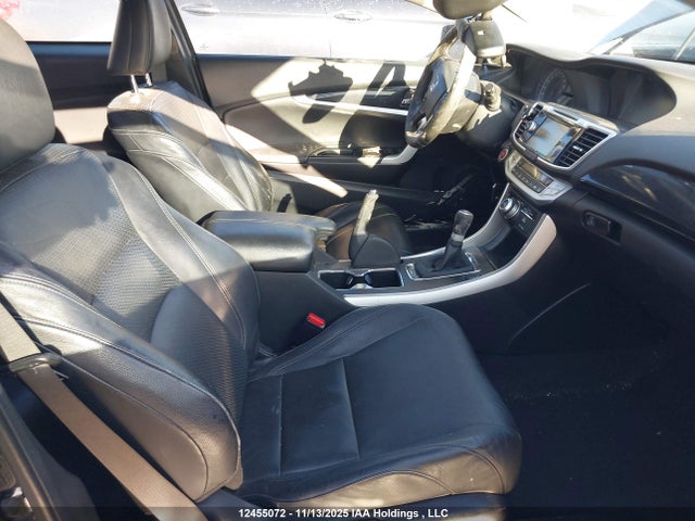 Aukcja sprzedaży 2015 Honda Accord Exl, vin: 1HGCT2A86FA800214, numer aukcji: 12455072