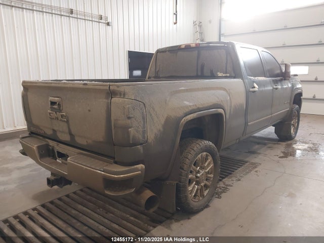 1GT12TEY4JF131686 GMC SIERRA 2500HD