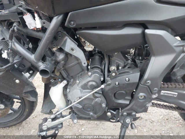 JYARM38N4SA001495 Yamaha Yzfr7