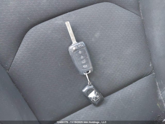 KMHH35LE4KU110443 Hyundai Elantra Gt Preferred