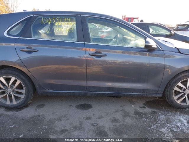 KMHH35LE4KU110443 Hyundai Elantra Gt Preferred