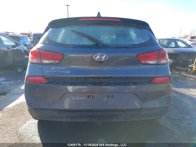 KMHH35LE4KU110443 Hyundai Elantra Gt Preferred