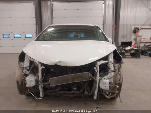 5TDGSKFC4MS040140 Toyota Sienna Le/xle/xse/limited/platinum