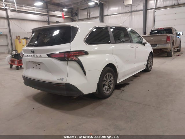 5TDGSKFC4MS040140 Toyota Sienna Le/xle/xse/limited/platinum