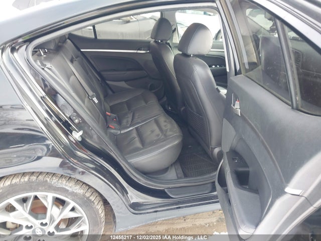 KMHD84LF7LU085493 Hyundai Elantra Luxury