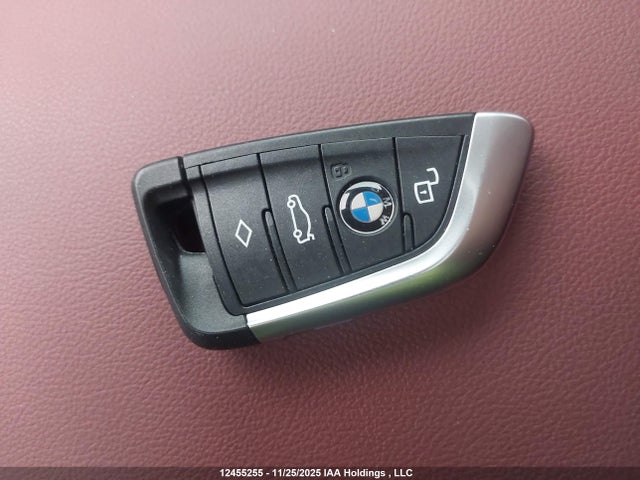 WBY73AW03RFT14611 BMW I4