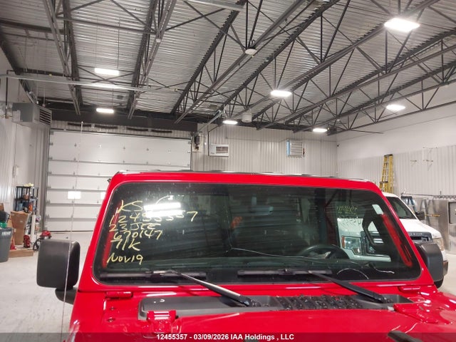 Продаж на аукціоні авто 2023 Jeep Wrangler 4xe Unlimited Sahara, vin: 1C4JJXP68PW670147, номер лоту: 12455357