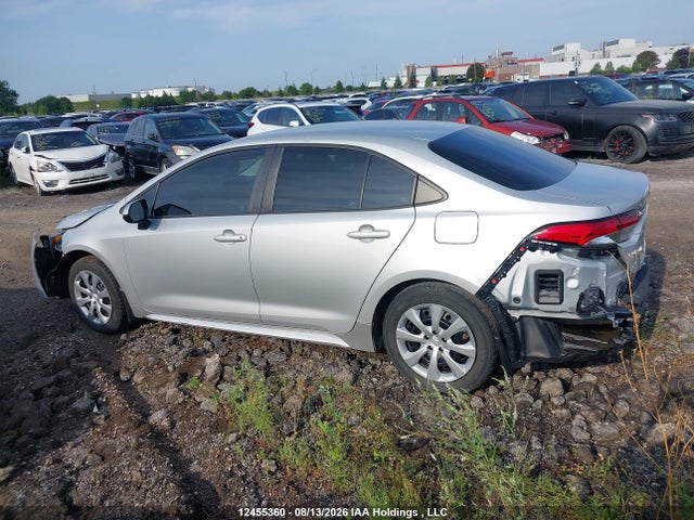 5YFBPMBE0NP354814 Toyota COROLLA LE