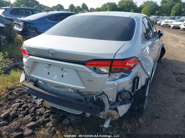 5YFBPMBE0NP354814 Toyota COROLLA LE