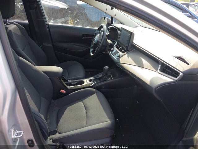 5YFBPMBE0NP354814 Toyota COROLLA LE