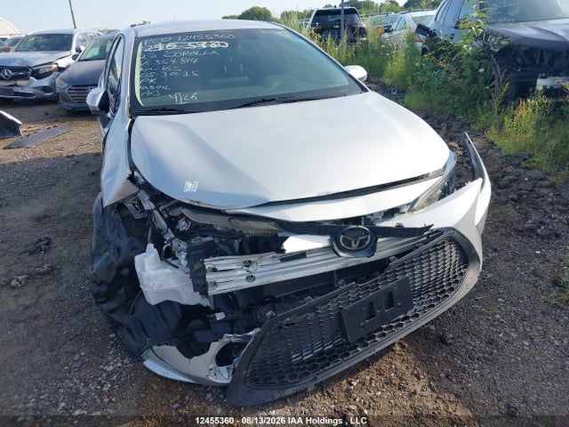 5YFBPMBE0NP354814 Toyota COROLLA LE