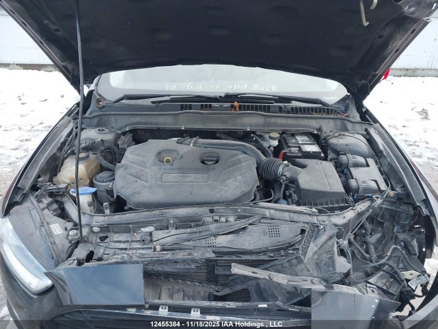 3FA6P0T95FR155321 Ford FUSION SE