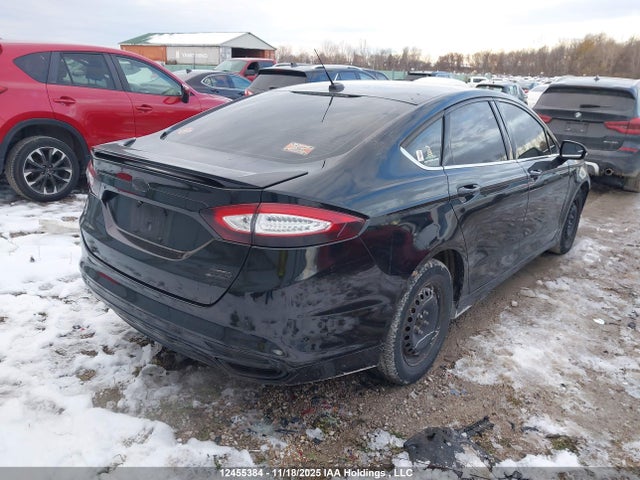 3FA6P0T95FR155321 Ford FUSION SE
