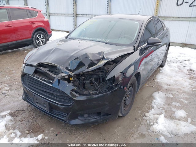 3FA6P0T95FR155321 Ford FUSION SE