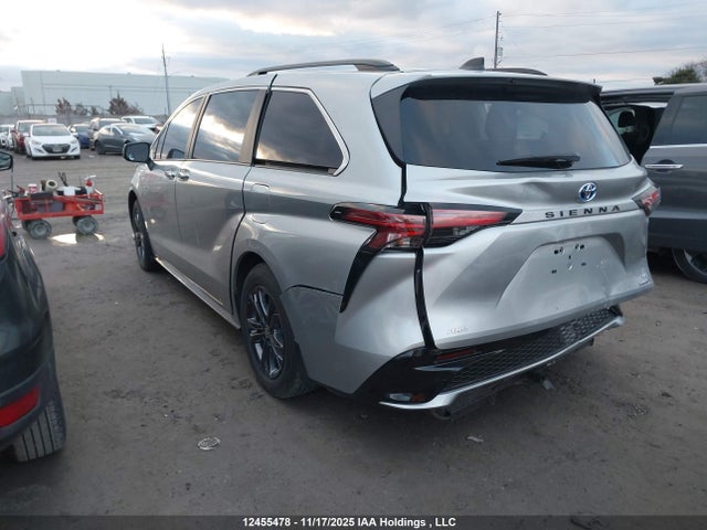 5TDGSKFC5RS149097 Toyota Sienna Xse 7-passenger