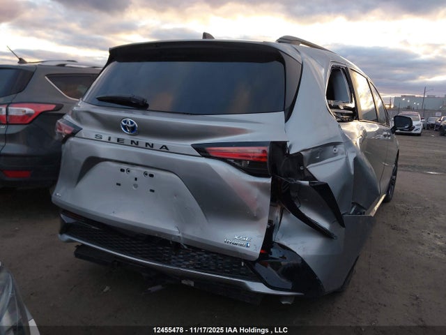 5TDGSKFC5RS149097 Toyota Sienna Xse 7-passenger