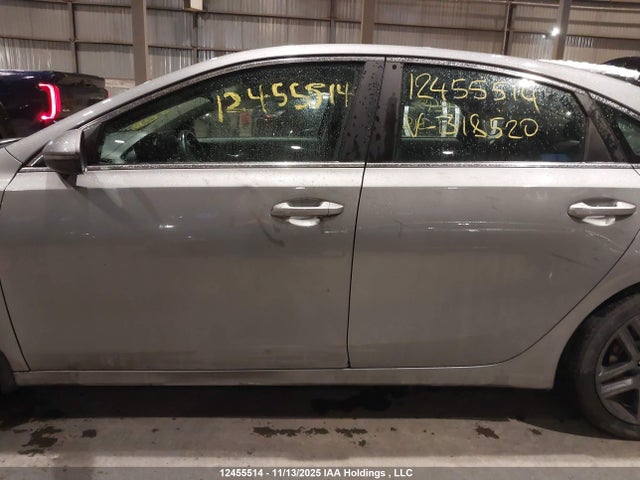 KIA mpi nu 2021 3KPF54AD1ME318520 Image 15