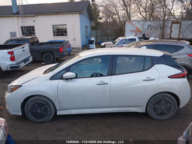 1N4CZ1CV3RC550987 Nissan Leaf