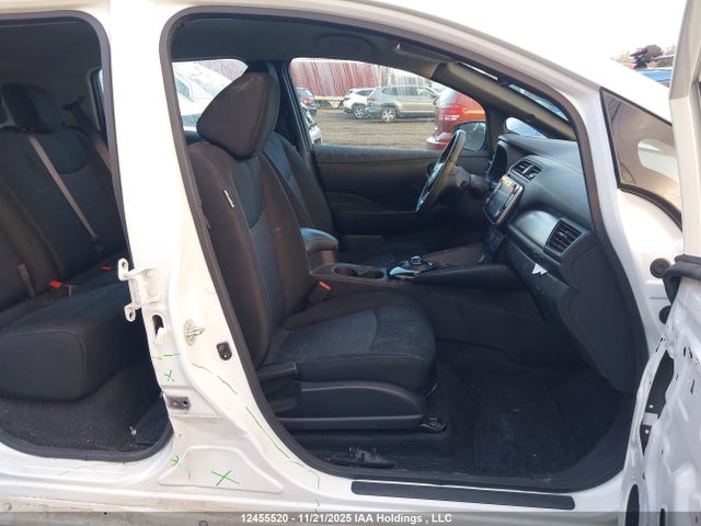 1N4CZ1CV3RC550987 Nissan Leaf