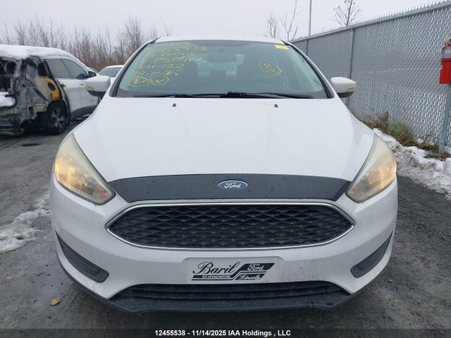 Продаж на аукціоні авто 2015 Ford Focus, vin: 1FADP3F25FL257417, номер лоту: 12455538