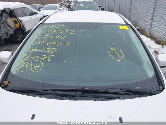 Продаж на аукціоні авто 2015 Ford Focus, vin: 1FADP3F25FL257417, номер лоту: 12455538
