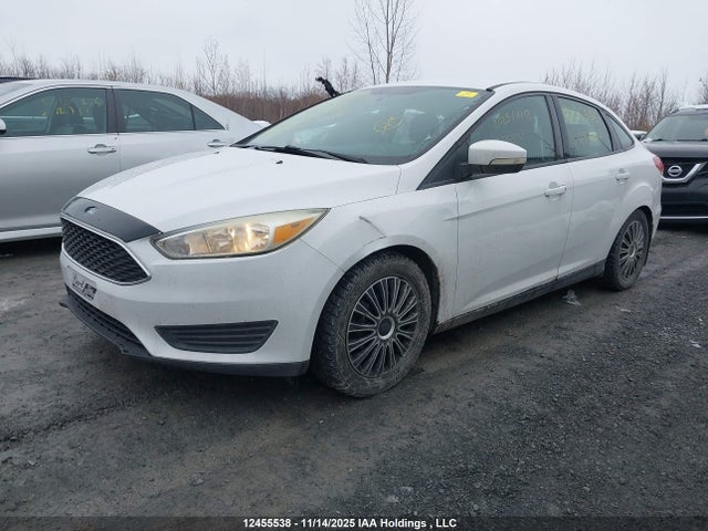 Продаж на аукціоні авто 2015 Ford Focus, vin: 1FADP3F25FL257417, номер лоту: 12455538