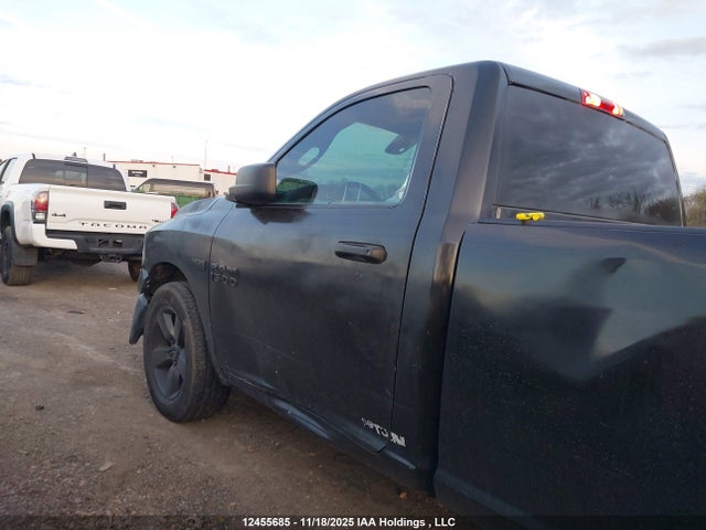 RAM 1500 Classic Tradesman 2023 3C6JR7DTXPG640639 Image 13