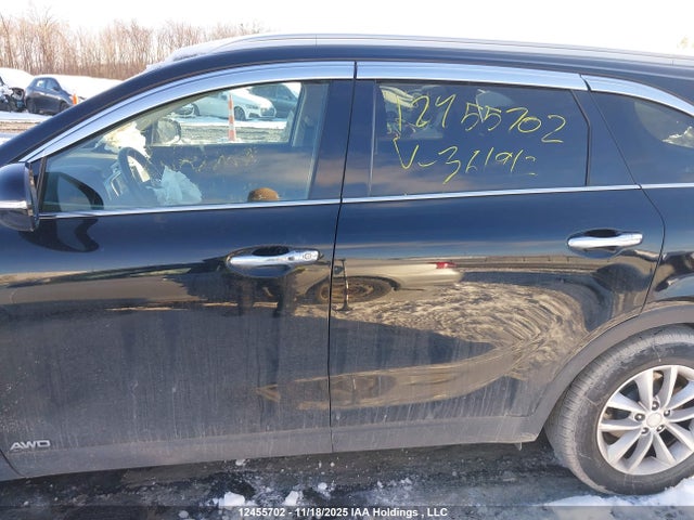 5XYPGDA19JG361912 KIA Sorento Lx/l