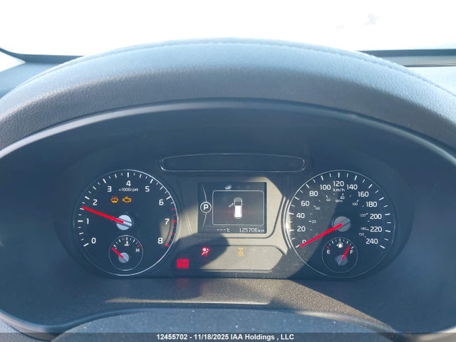 5XYPGDA19JG361912 KIA Sorento Lx/l