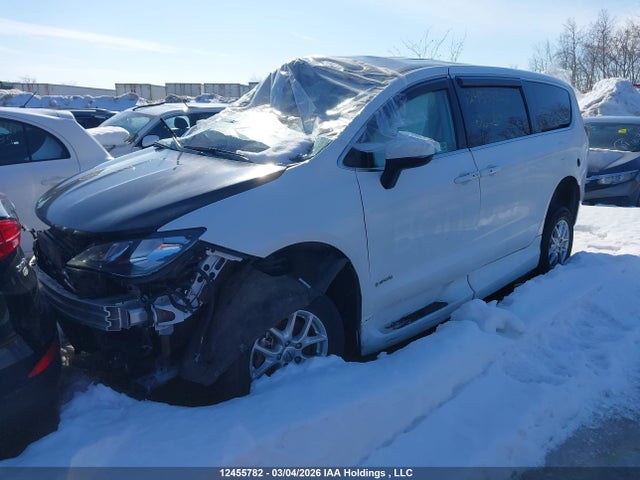 2C4RC1ZG3NR106010 Dodge Grand Caravan