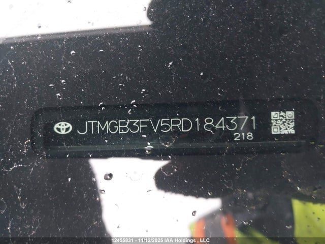 12455831 :رقم المزاد ، JTMGB3FV5RD184371 vin ، 2024 Toyota Rav4 Prime Xse مزاد بيع