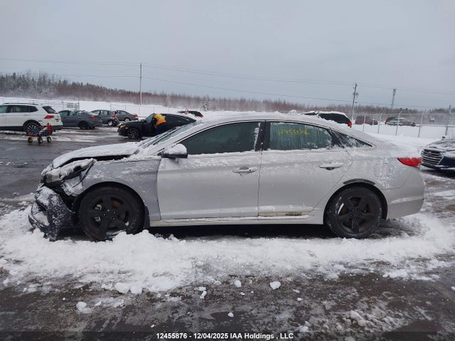 Продаж на аукціоні авто 2016 Hyundai Sonata 2.0t Sport Ultimate, vin: 5NPE34AB8GH413284, номер лоту: 12455876