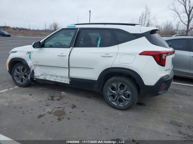 KNDEPCAA3R7558620 KIA Seltos Lx