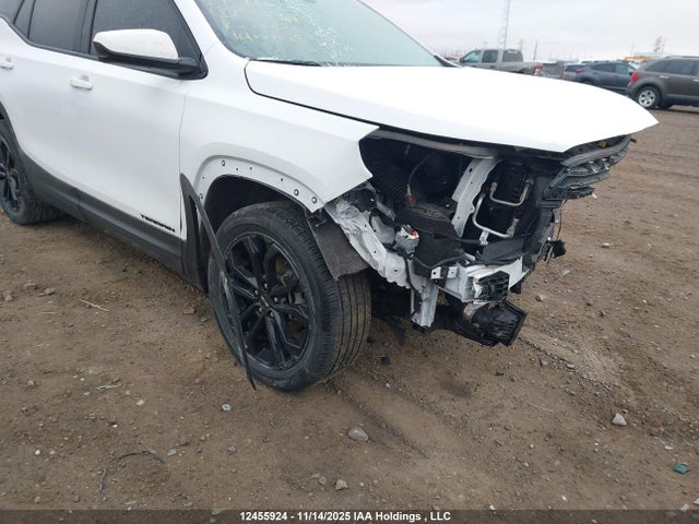 3GKALTEV5NL184349 GMC Terrain Sle
