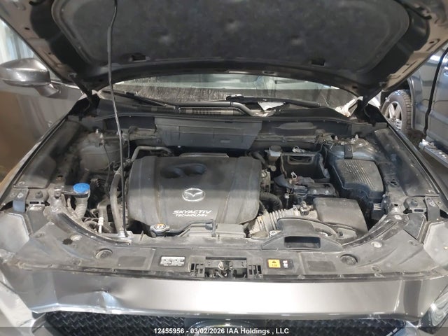 JM3KFBDMXJ0367738 Mazda CX-5 GT