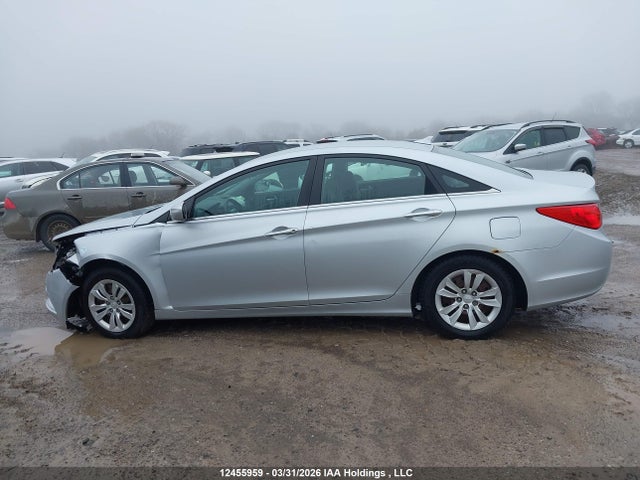 12455959 :رقم المزاد ، 5NPEB4AC6DH762497 vin ، 2013 Hyundai Sonata Gl مزاد بيع