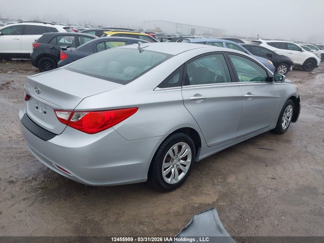 12455959 :رقم المزاد ، 5NPEB4AC6DH762497 vin ، 2013 Hyundai Sonata Gl مزاد بيع