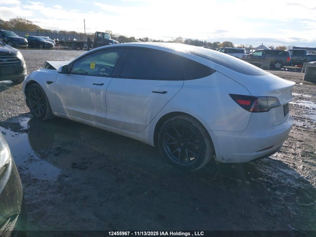 5YJ3E1EA9NF167617 Tesla Model 3 Rwd/standard Range