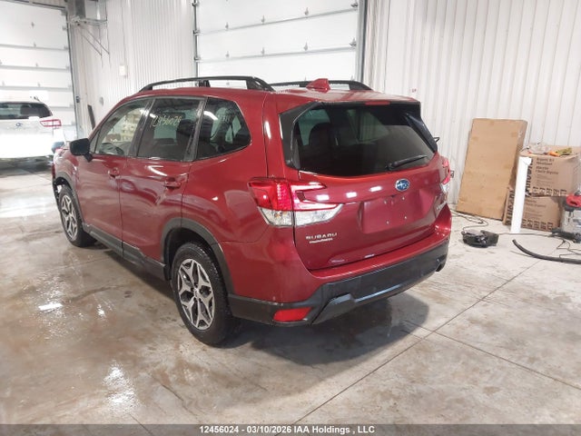 JF2SKEJC2MH478762 Subaru Forester Touring