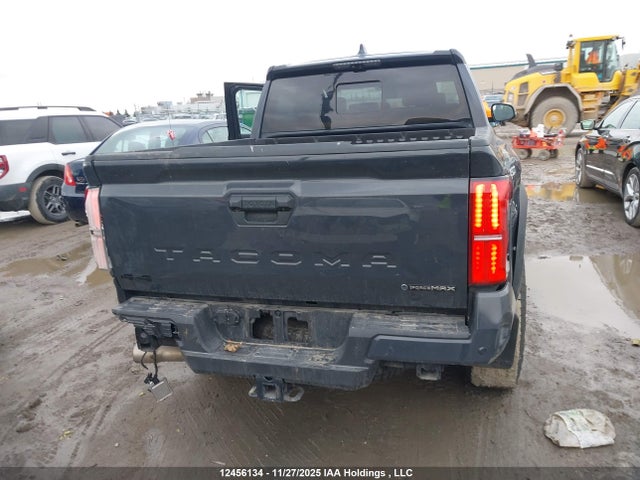 12456134 :رقم المزاد ، 3TYLC5LN9RT004586 vin ، 2024 Toyota Tacoma Hybrid مزاد بيع