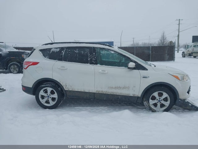1FMCU0G97FUB66146 Ford ESCAPE SE
