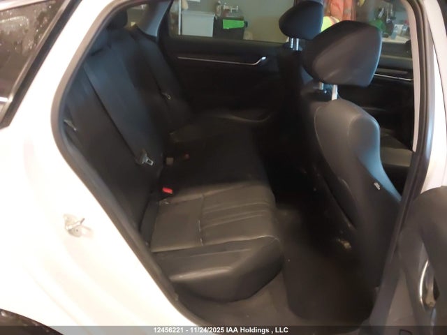 12456221 :رقم المزاد ، 1HGCV1F94JA803577 vin ، 2018 Honda Accord Touring مزاد بيع