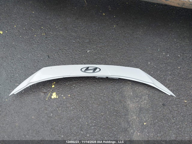 KMHLM4AG1NU246328 Hyundai Elantra