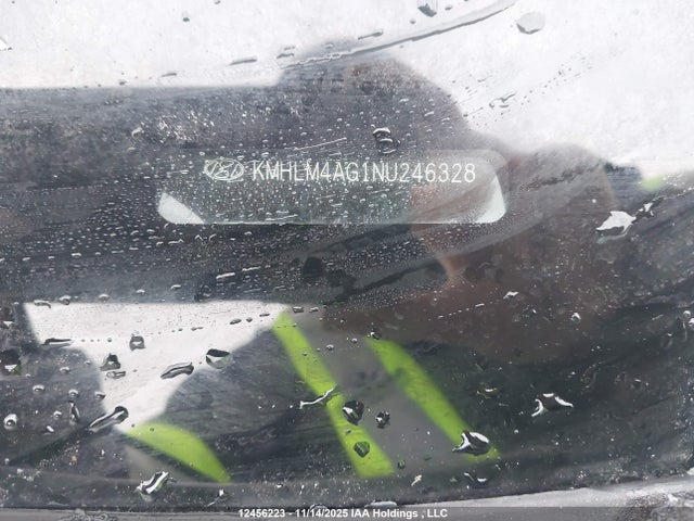 KMHLM4AG1NU246328 Hyundai Elantra