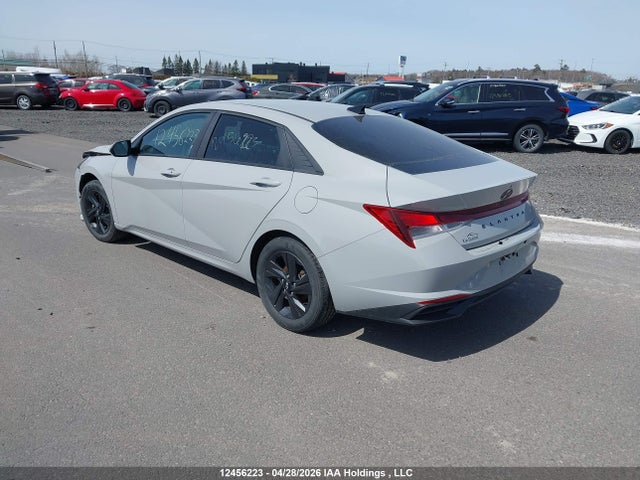 KMHLM4AG1NU246328 Hyundai Elantra