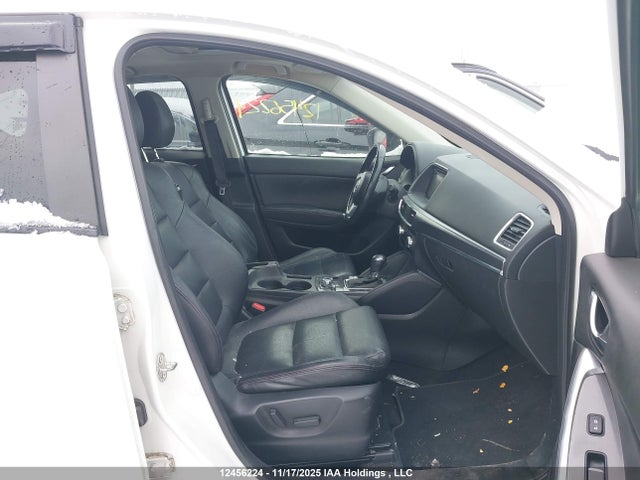 JM3KE4DY0G0829945 Mazda CX-5