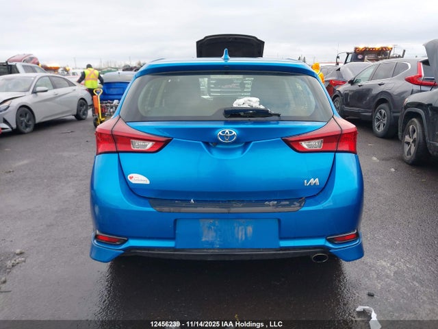 JTNKARJE9JJ575838 Toyota Corolla