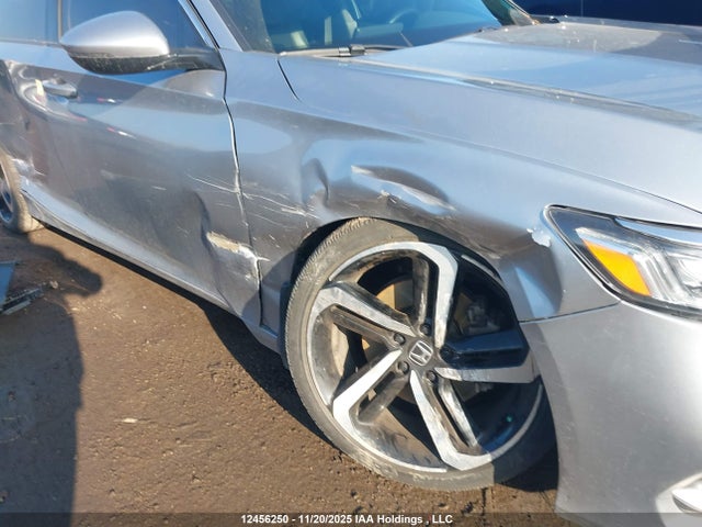 Honda Accord Sport 2018 1HGCV1F35JA809092 Image 35