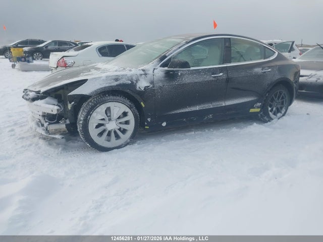 5YJ3E1EB4JF170041 Tesla Model 3 Long Range/performance