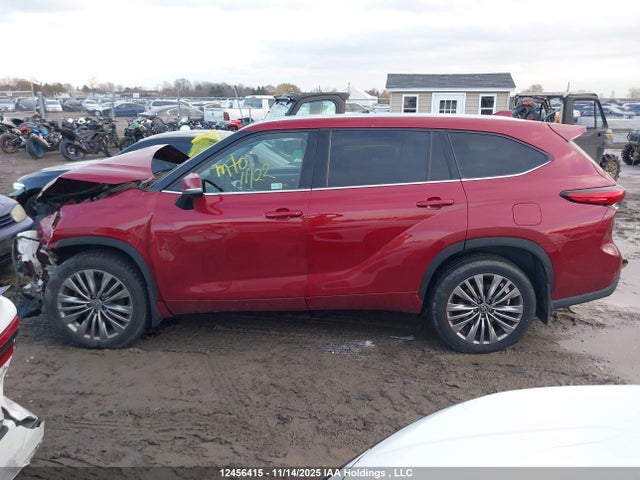 Toyota Highlander Platinum 2020 5TDFZRBH8LS019565 Image 15